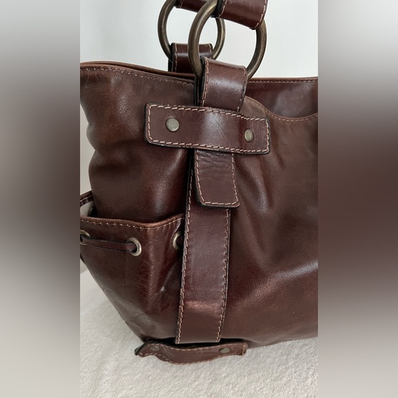 Genuine leather shoulder satchel. Made in Uruguay. ✨ - Picture 5 of 12